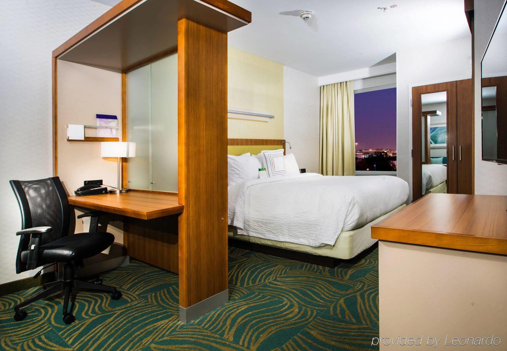 Springhill Suites By Marriott Houston Westchase Bagian luar foto